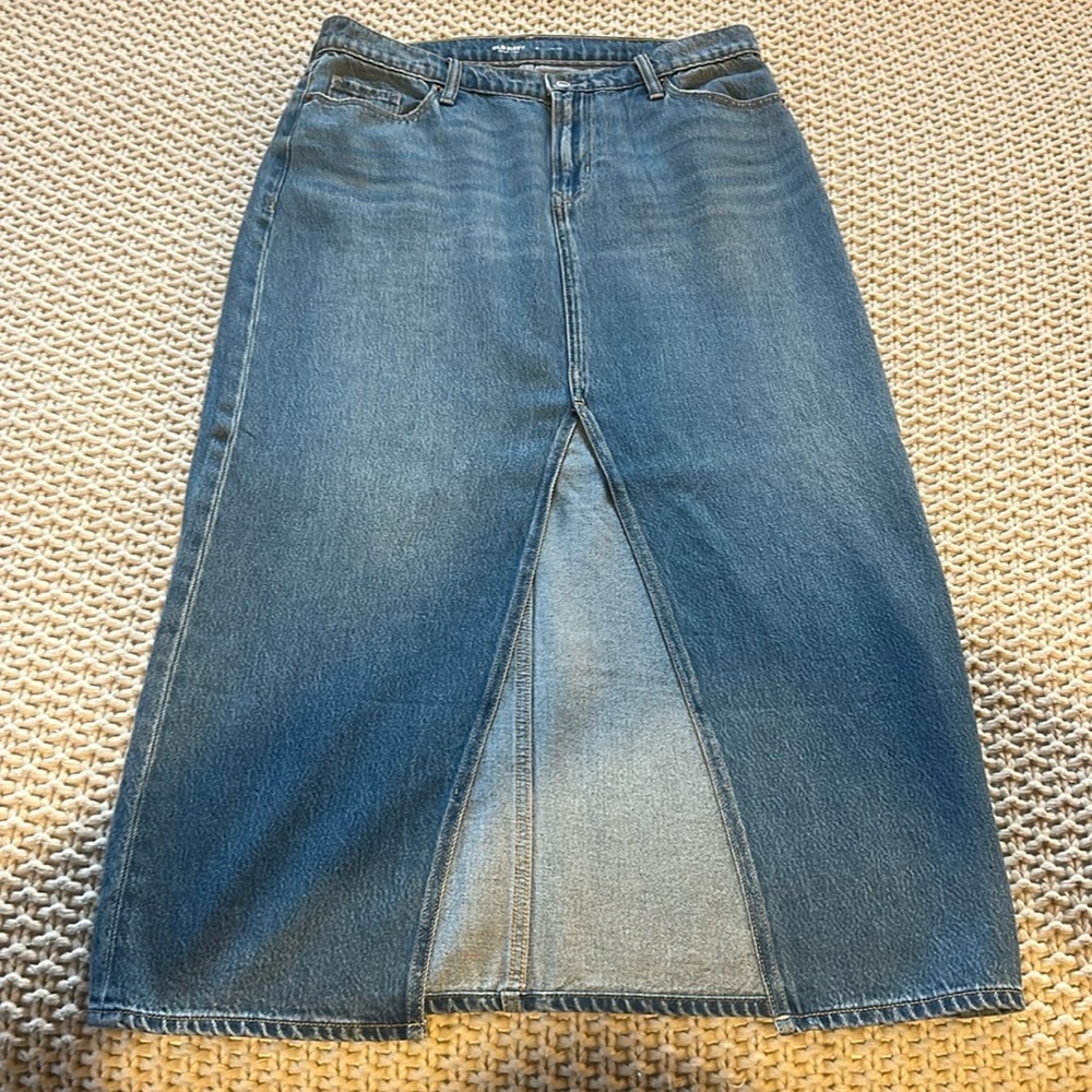Denim skirt